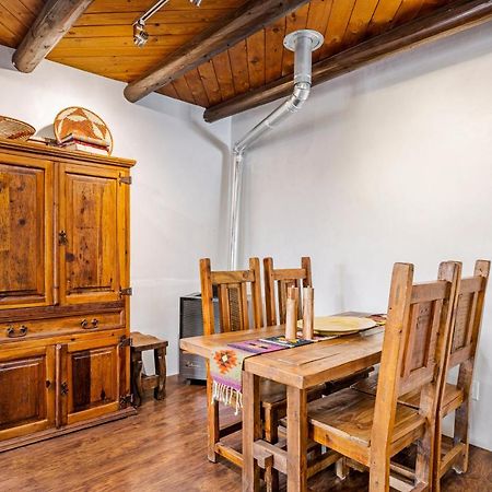 Вилла Pueblo Revival Таос Экстерьер фото