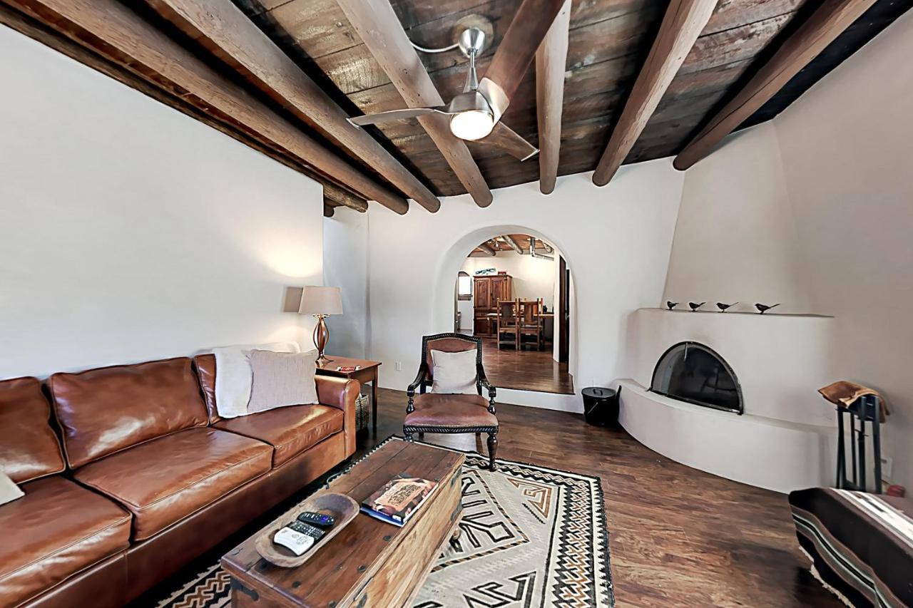Вилла Pueblo Revival Таос Экстерьер фото